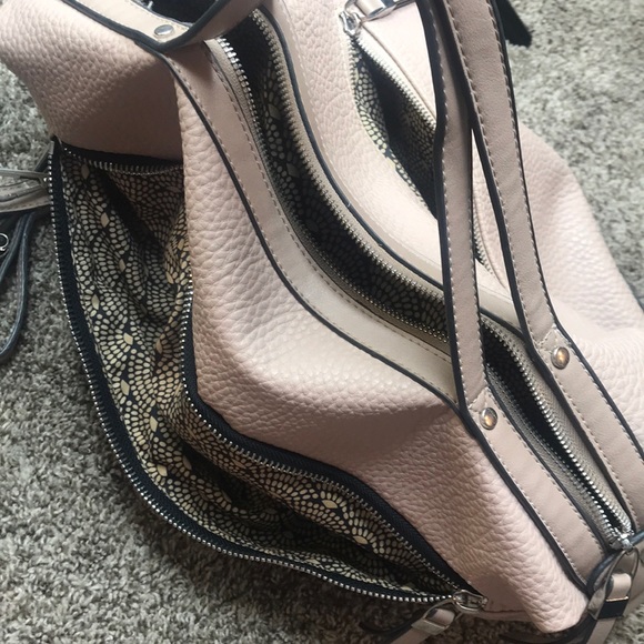 Blush Pink Hobo Bag - Picture 4 of 8